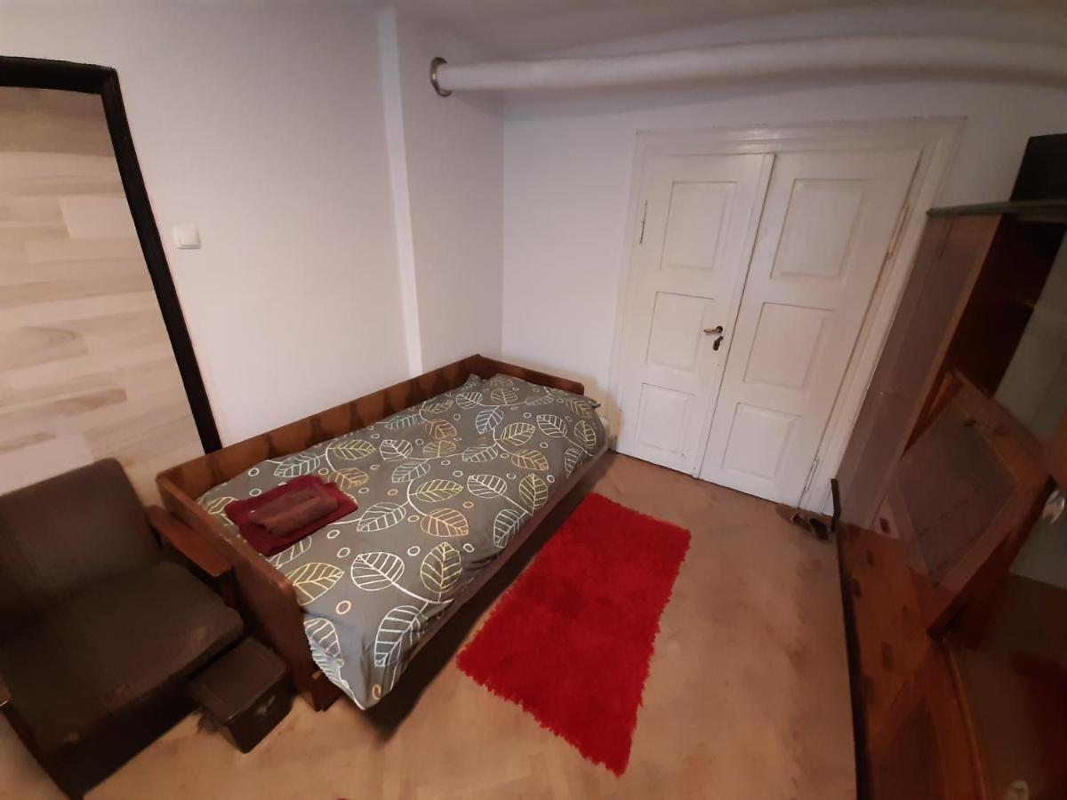 Lux Center B&B - Pasja Grofica Idrija Exteriör bild